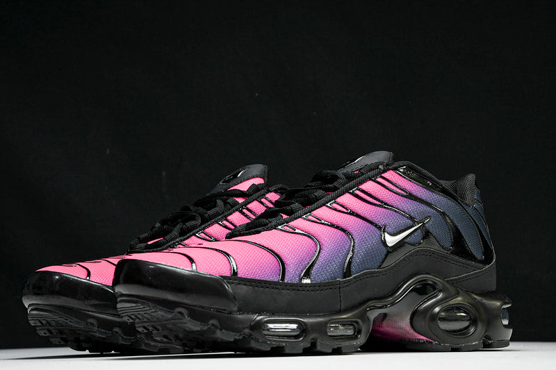 Woman’s Nike Air Max Plus