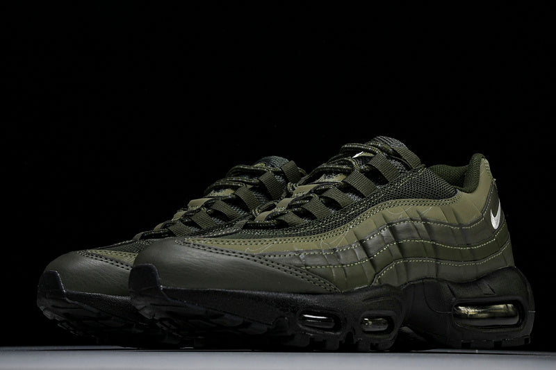 Nike Air Max 95 Army Green