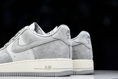 (Nike Air Force 1 LOW AKIRA AIR