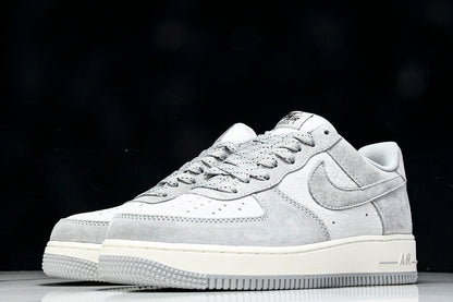 (Nike Air Force 1 LOW AKIRA AIR