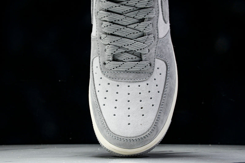 (Nike Air Force 1 LOW AKIRA AIR