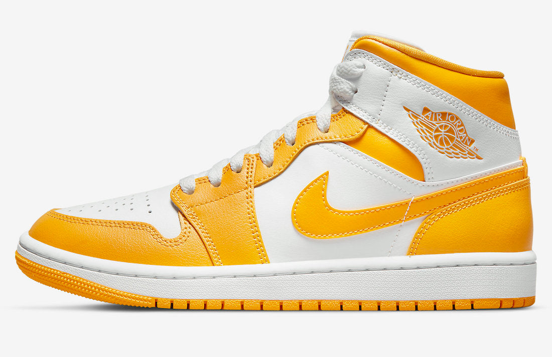 Air Jordan 1 Mid WMNS “University Gold”BQ6472-117