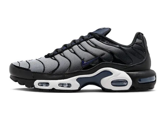 Nike Air Max Plus “Midnight Navy” DV7665-001