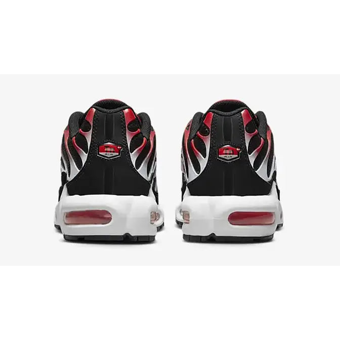 Nike Air Max Plus “University Red White” DM0032-004